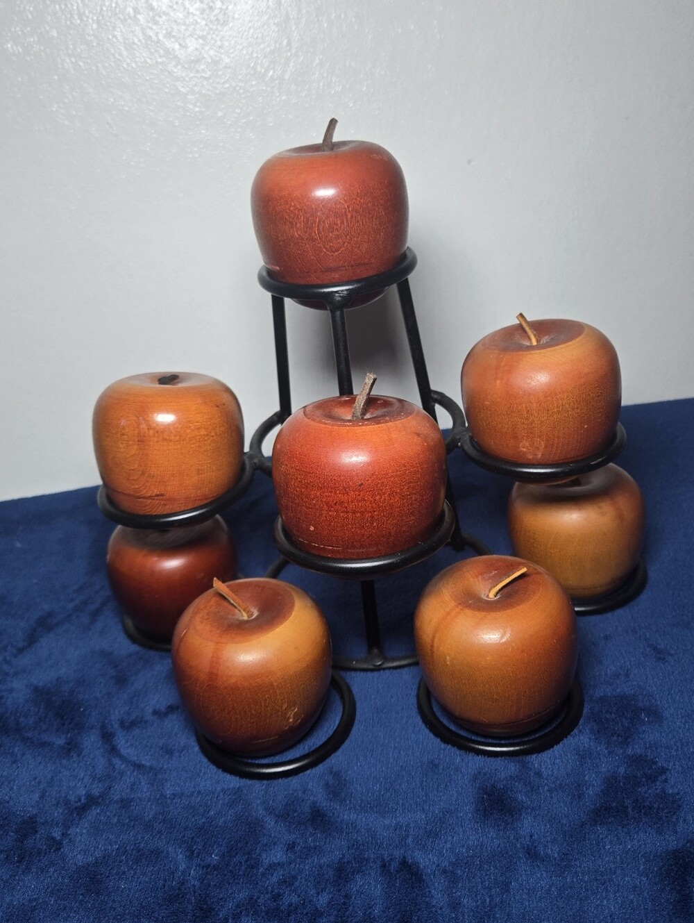 VTG Set 8 Wooden Apples With Leather Stems W/ Metal Display Fall  Country Decor